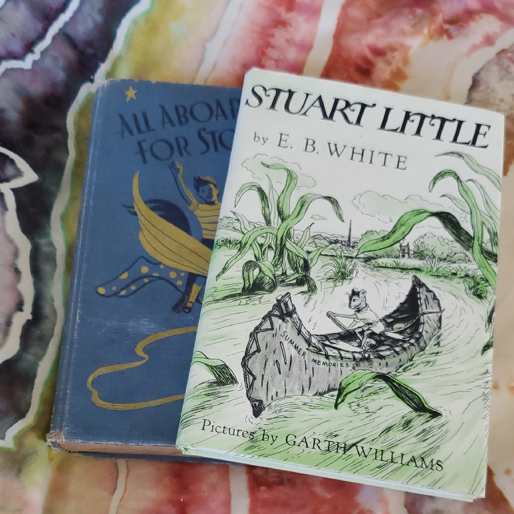 Stuart Little And Vintage Children's Storybook Set